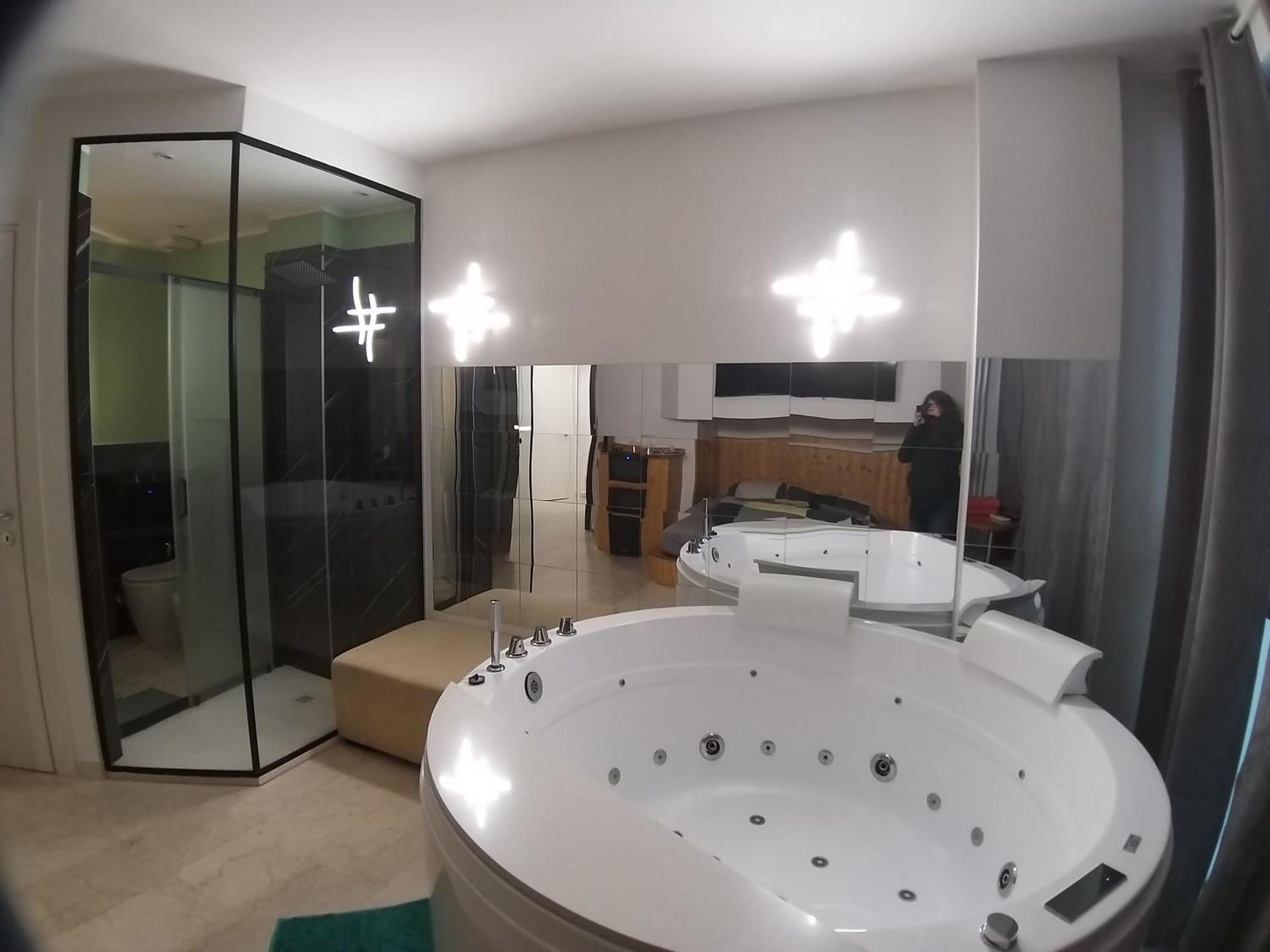 4roomz Alojamento de Acomodação e Pequeno-almoço 3*